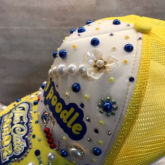 Yellow and White Trucker Hat - Picture 3 of 3